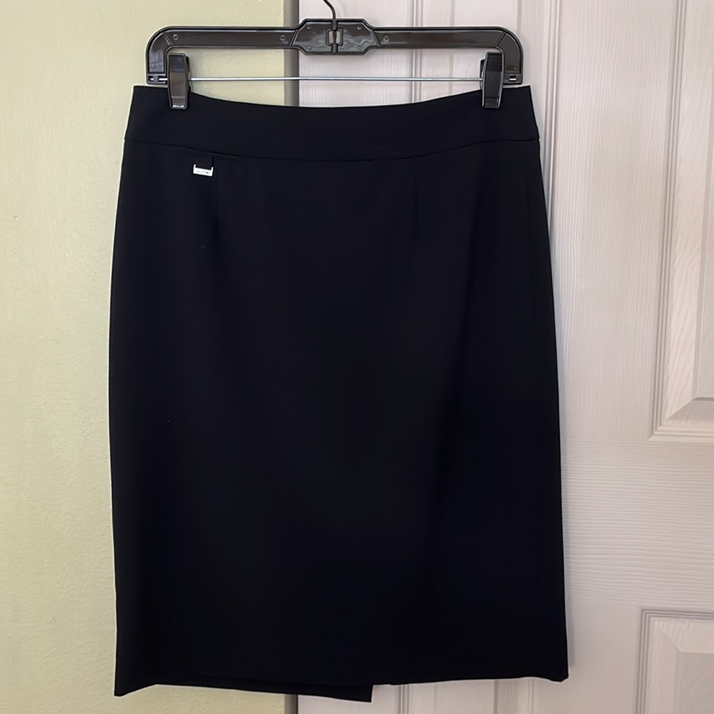 Calvin Klein Suit Set - Picture 5 of 6